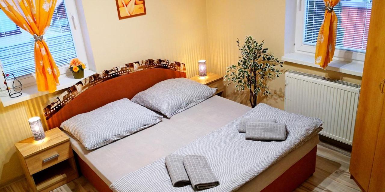 Chalupa Riviera A Apartmany Riviera - Liptov Besenova Ruzomberok Dış mekan fotoğraf